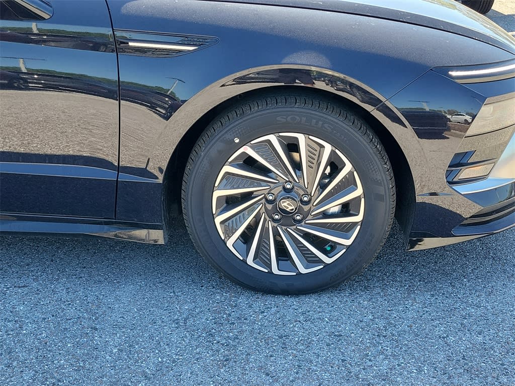 Thumbnail: 2025 Hyundai Sonata - 6