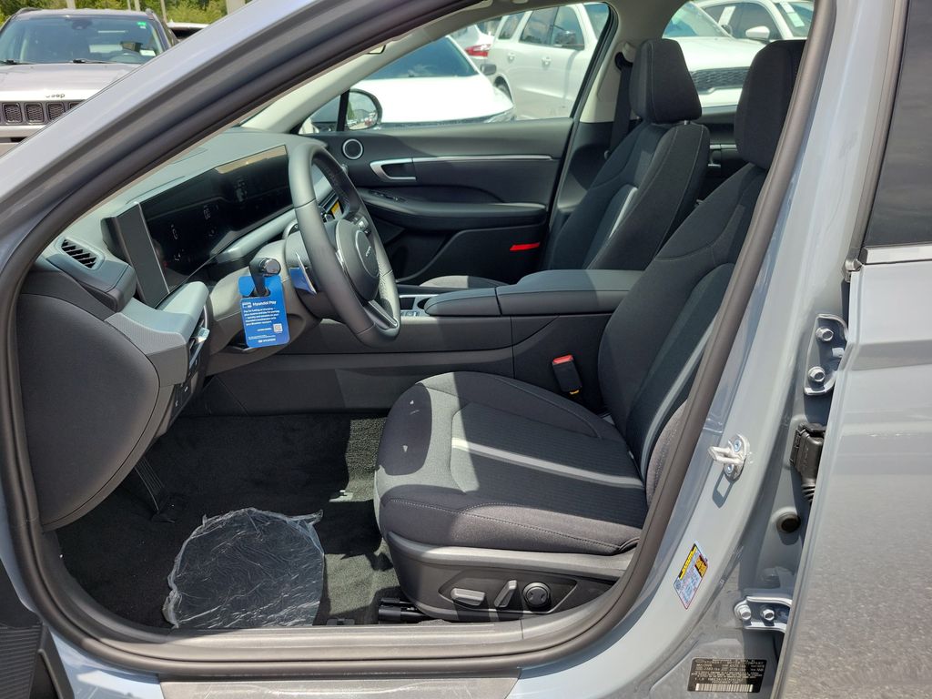 Thumbnail: 2026 Hyundai Sonata - 10