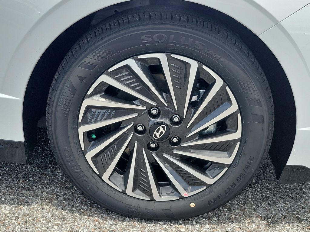 Thumbnail: 2026 Hyundai Sonata - 7