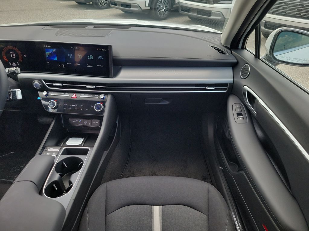 Thumbnail: 2026 Hyundai Sonata - 8