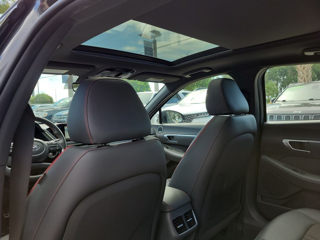 Thumbnail: 2023 Hyundai Sonata - 18