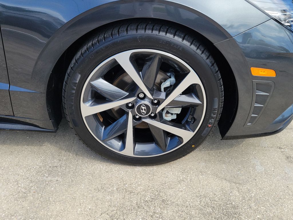 Thumbnail: 2023 Hyundai Sonata - 5