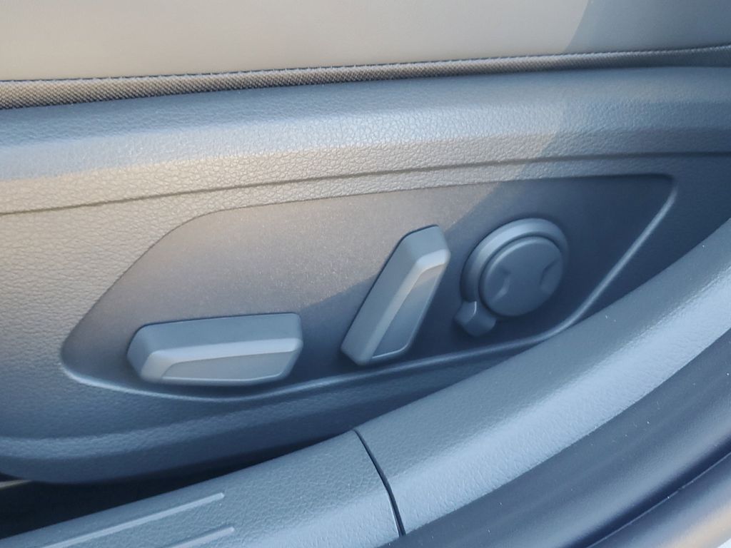 Thumbnail: 2026 Hyundai Sonata - 22