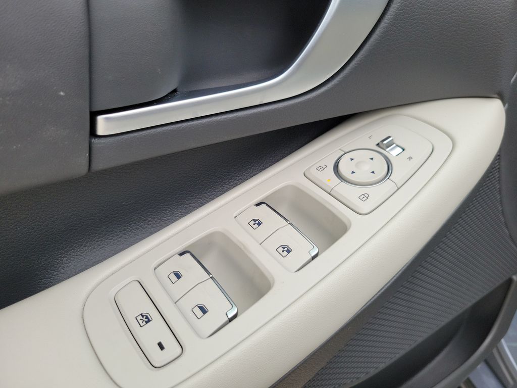 Thumbnail: 2024 Hyundai Sonata - 22