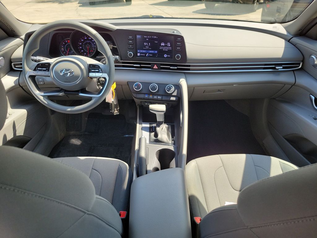 Thumbnail: 2023 Hyundai Elantra - 2