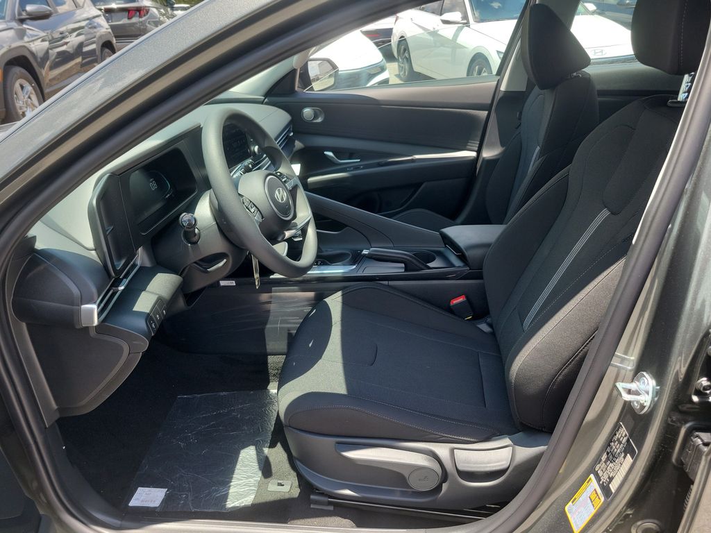 Thumbnail: 2026 Hyundai Elantra - 29