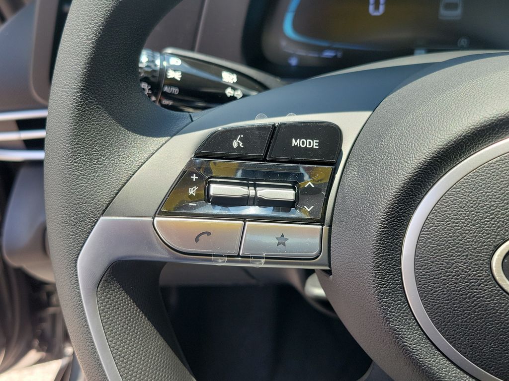 Thumbnail: 2026 Hyundai Elantra - 21