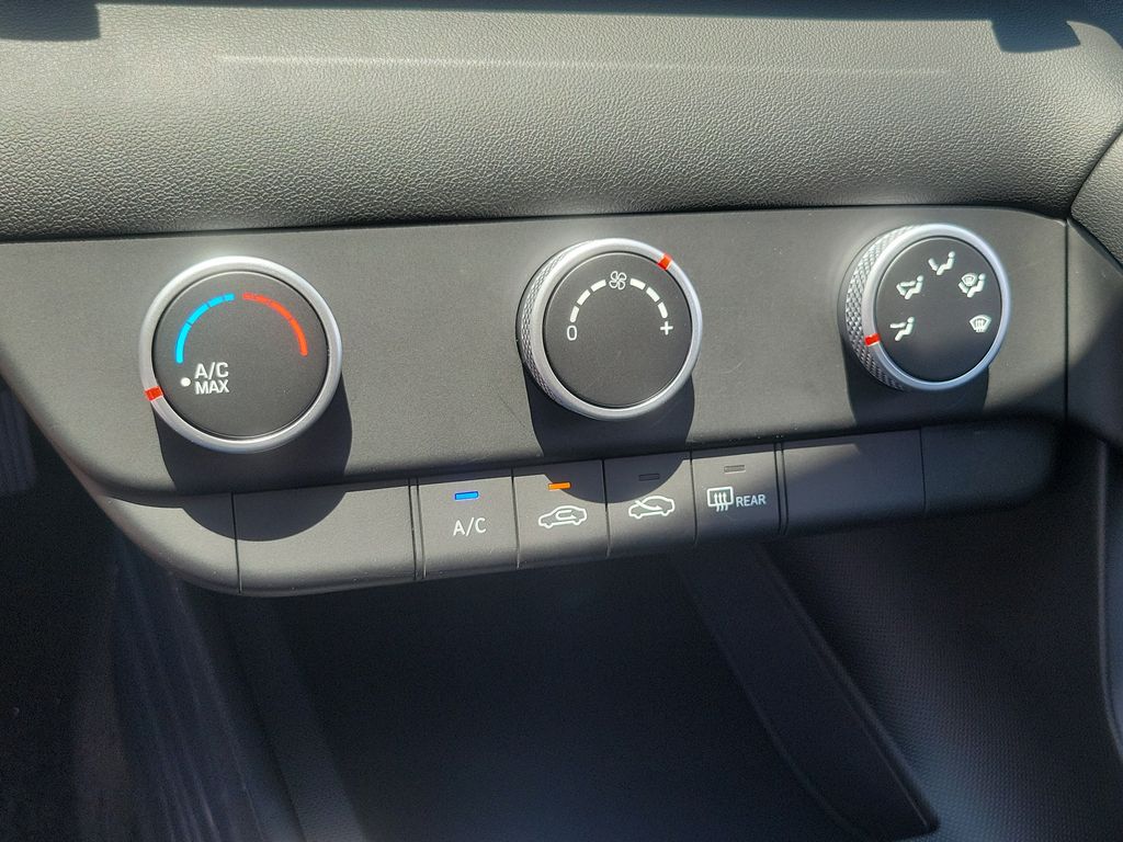Thumbnail: 2026 Hyundai Elantra - 24