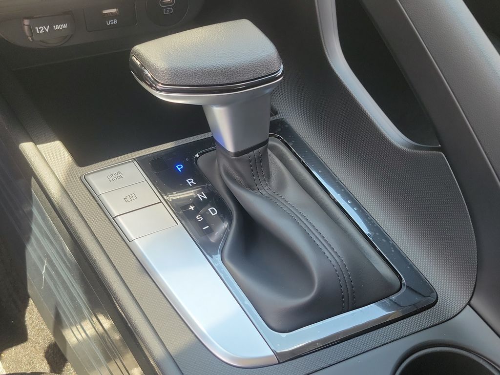 Thumbnail: 2026 Hyundai Elantra - 12