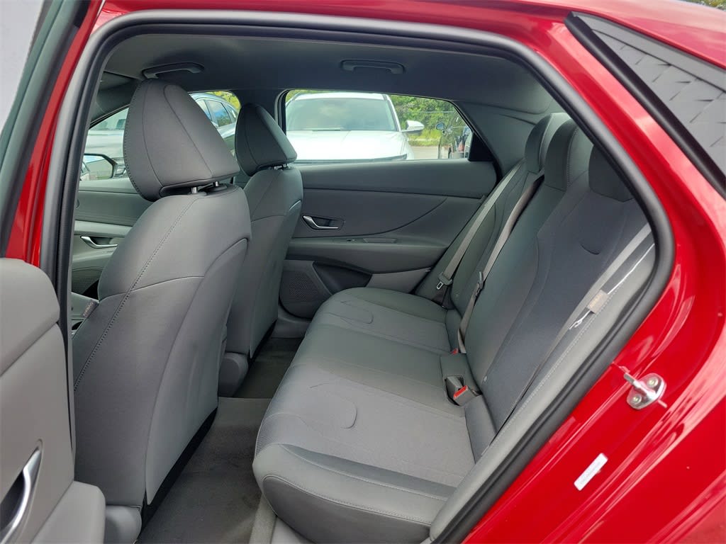 Thumbnail: 2025 Hyundai Elantra - 11