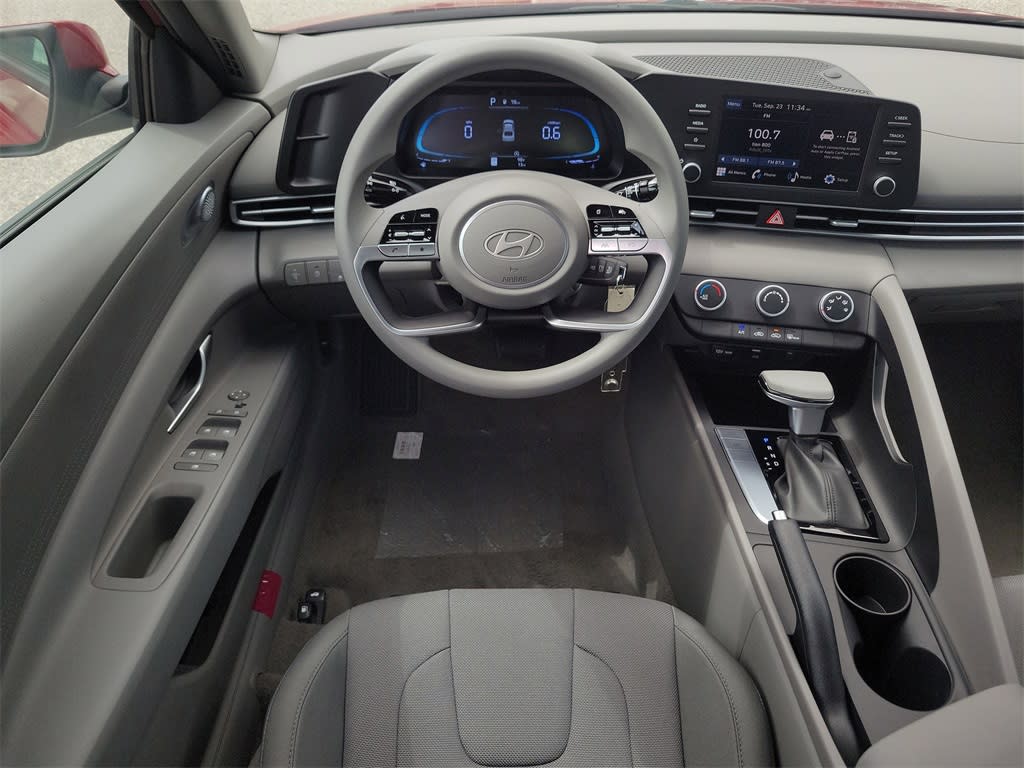 Thumbnail: 2025 Hyundai Elantra - 12