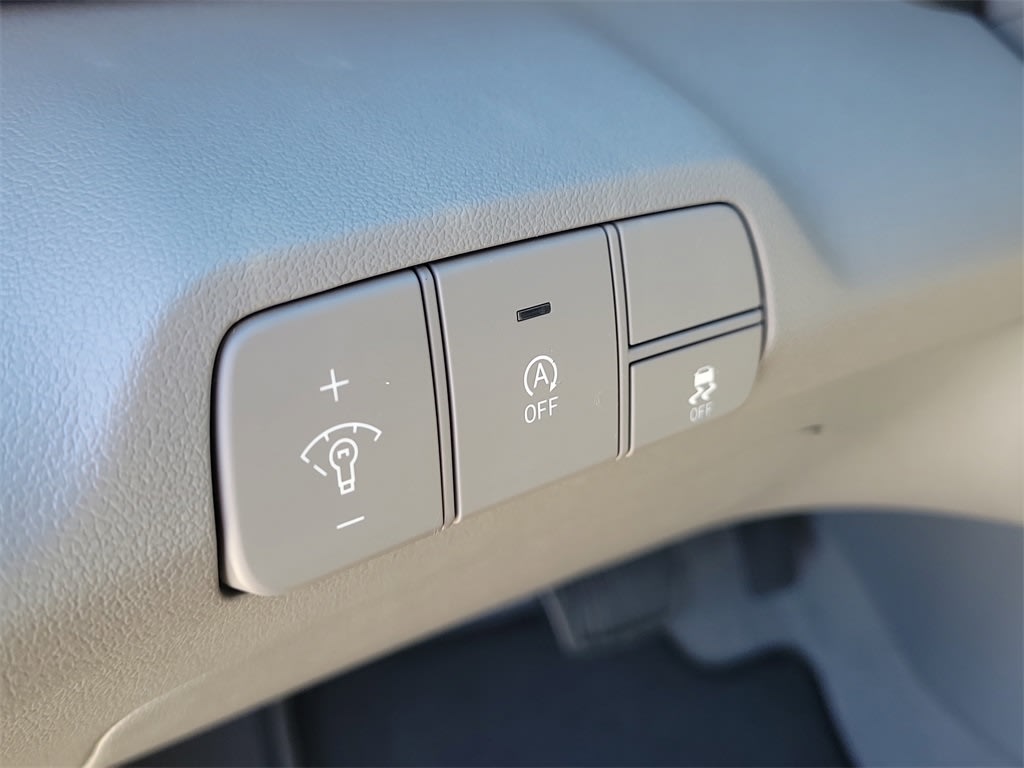 Thumbnail: 2025 Hyundai Elantra - 21