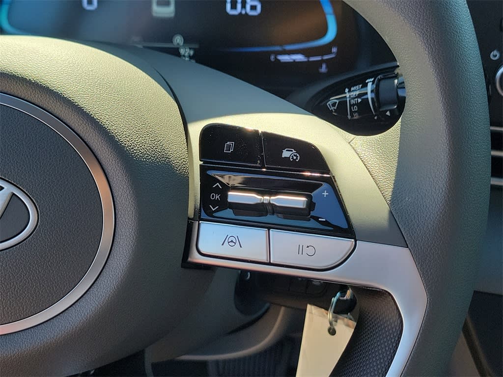 Thumbnail: 2025 Hyundai Elantra - 27