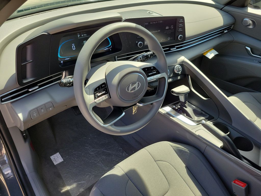 Thumbnail: 2026 Hyundai Elantra - 13