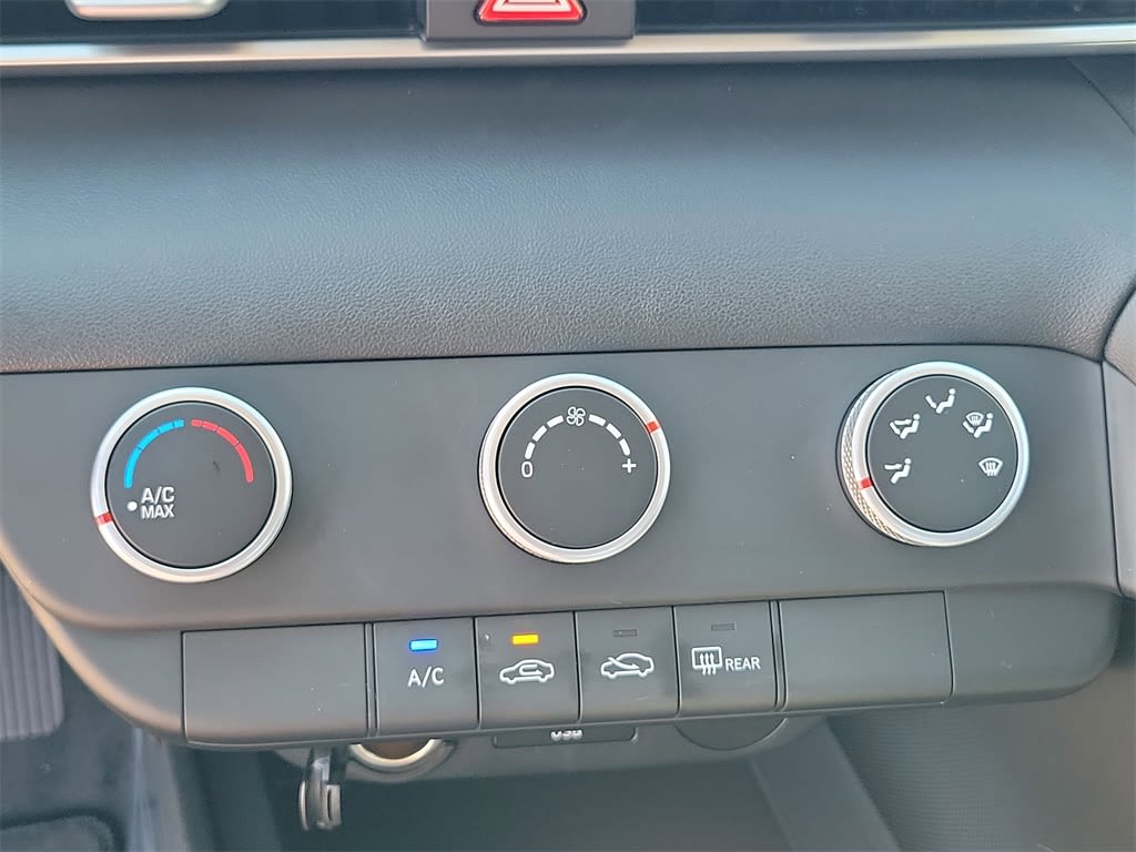 Thumbnail: 2025 Hyundai Elantra - 29