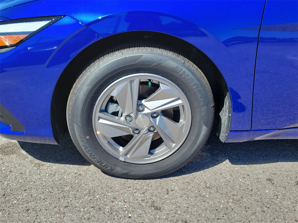 Thumbnail: 2025 Hyundai Elantra - 7