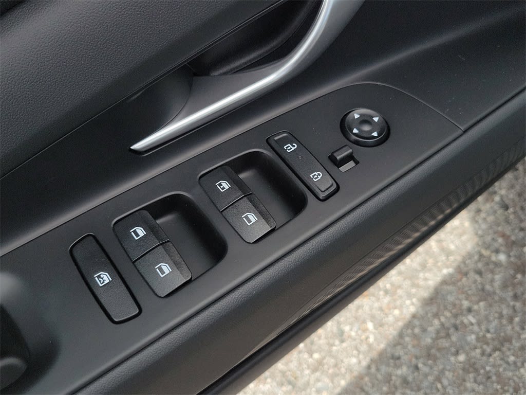 Thumbnail: 2025 Hyundai Elantra - 23