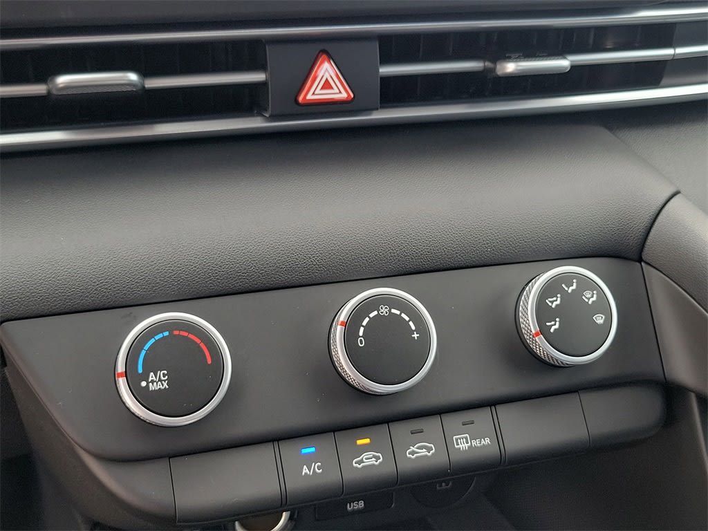 Thumbnail: 2025 Hyundai Elantra - 29