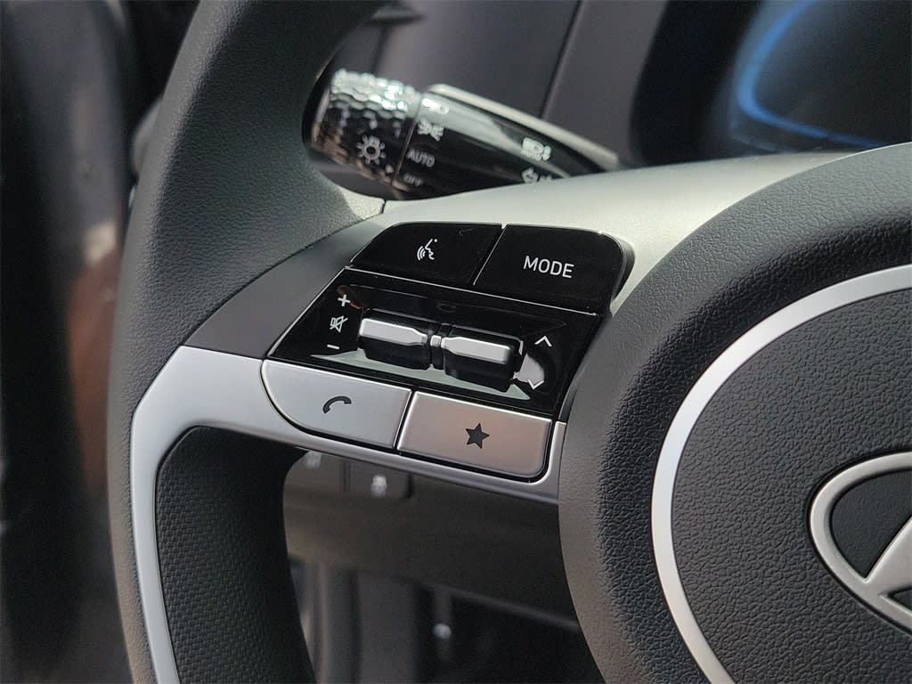 Thumbnail: 2025 Hyundai Elantra - 27