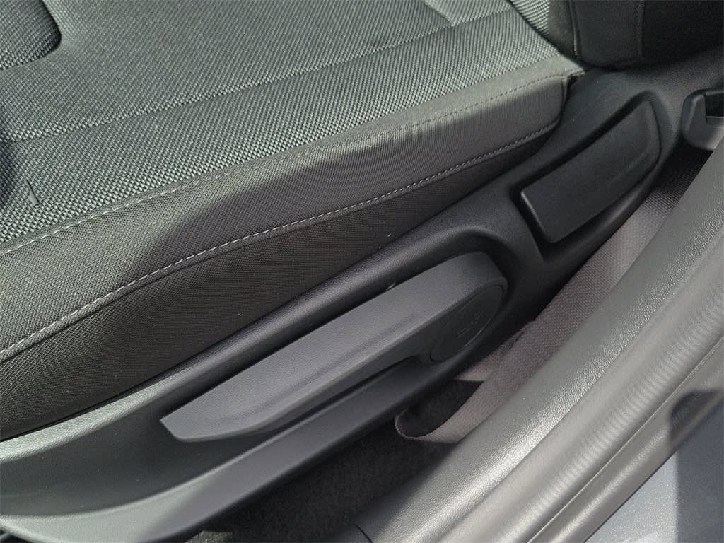 Thumbnail: 2025 Hyundai Elantra - 24