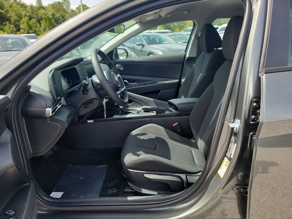 Thumbnail: 2026 Hyundai Elantra - 8