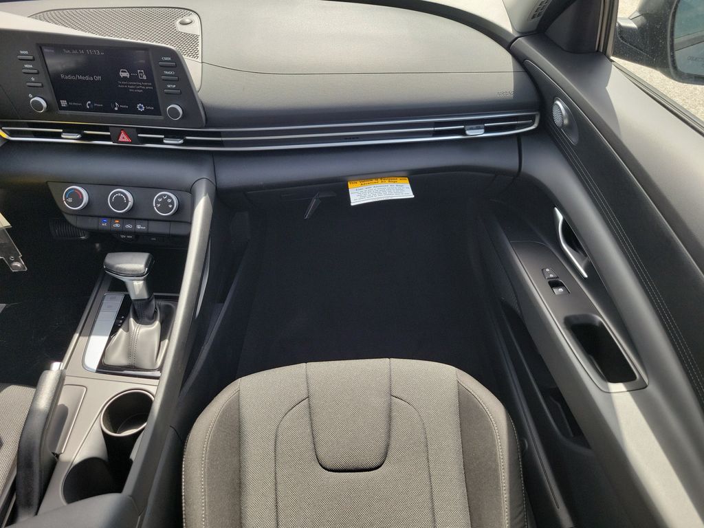 Thumbnail: 2026 Hyundai Elantra - 21