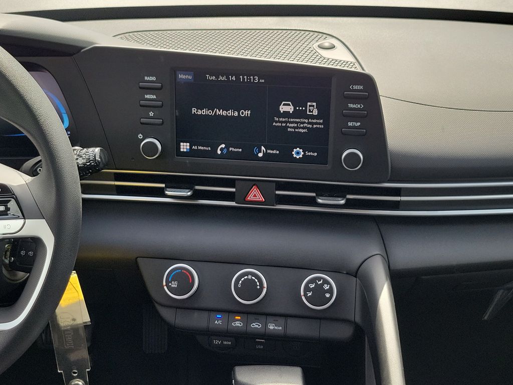 Thumbnail: 2026 Hyundai Elantra - 12