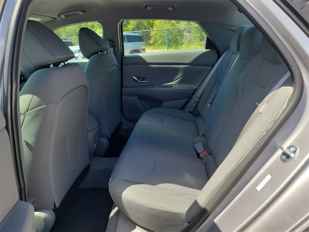 Thumbnail: 2025 Hyundai Elantra - 11