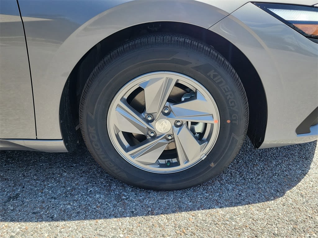 Thumbnail: 2025 Hyundai Elantra - 7