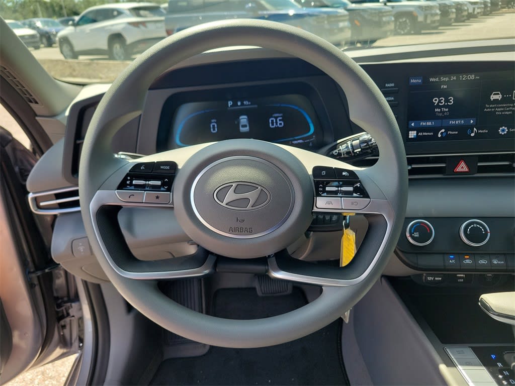 Thumbnail: 2025 Hyundai Elantra - 26