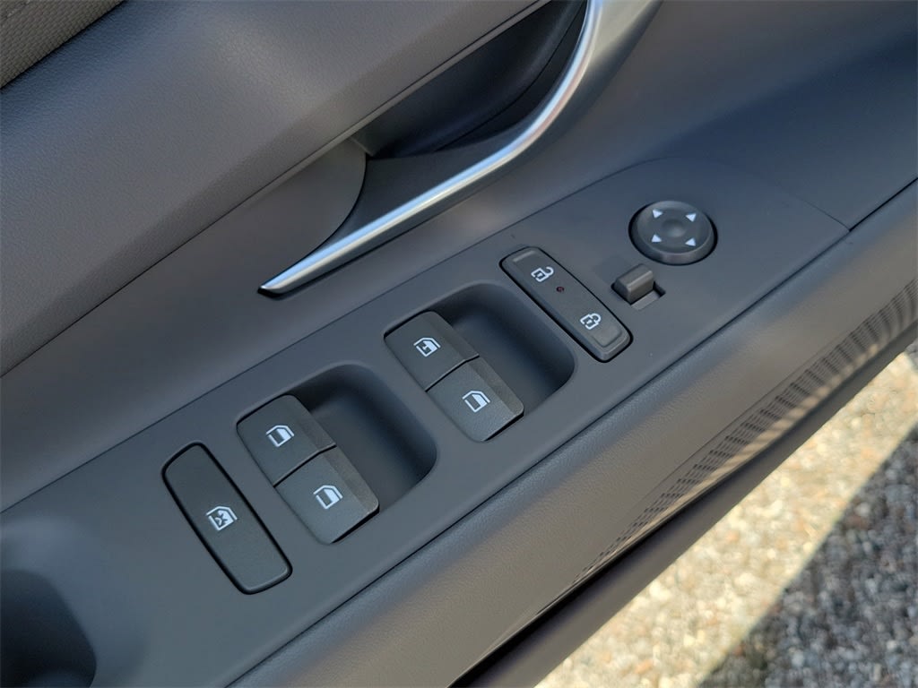 Thumbnail: 2025 Hyundai Elantra - 22