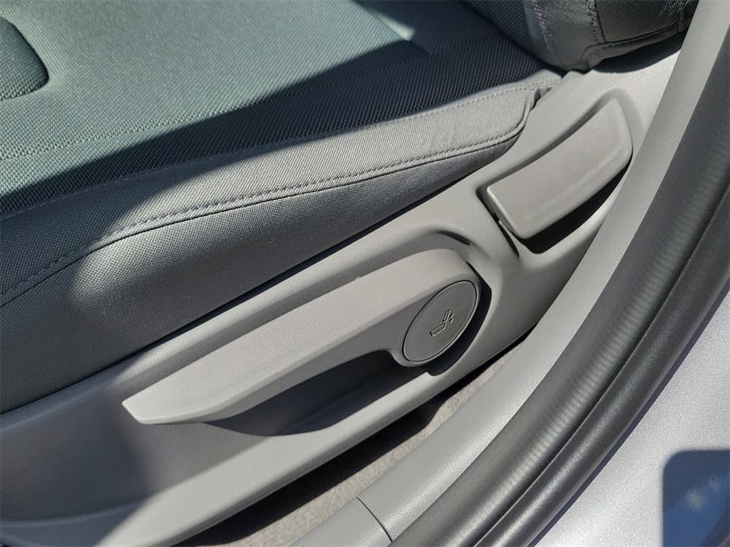 Thumbnail: 2025 Hyundai Elantra - 23