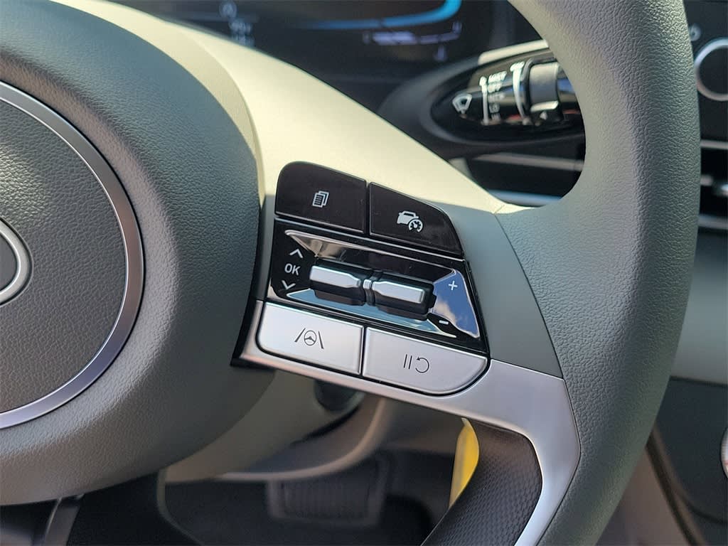 Thumbnail: 2025 Hyundai Elantra - 27