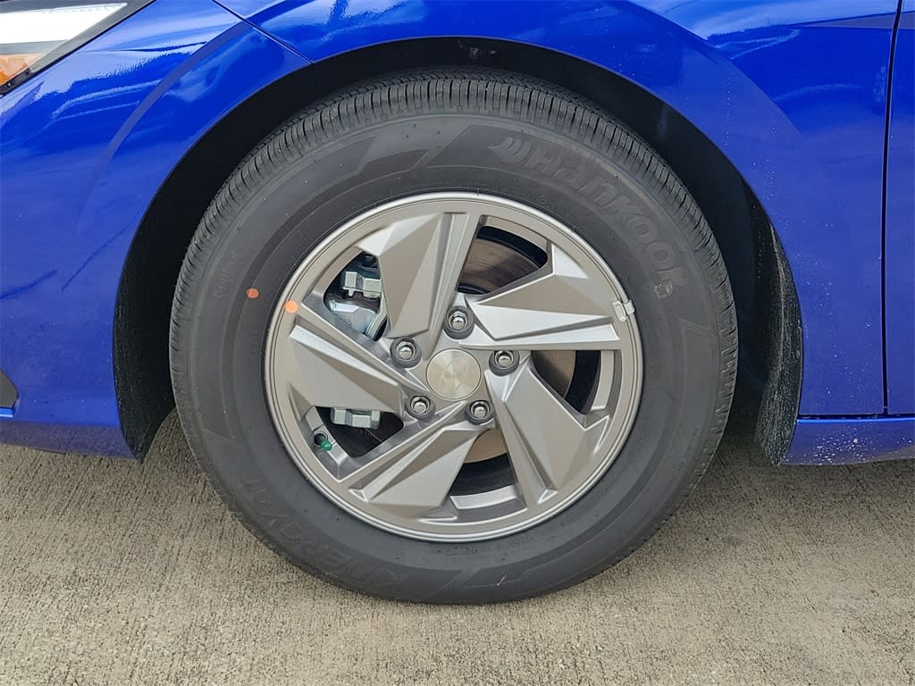 Thumbnail: 2025 Hyundai Elantra - 6