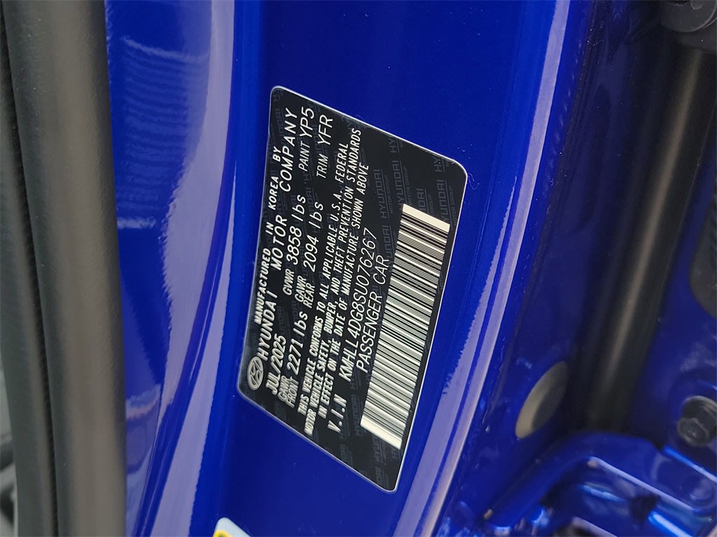 Thumbnail: 2025 Hyundai Elantra - 15