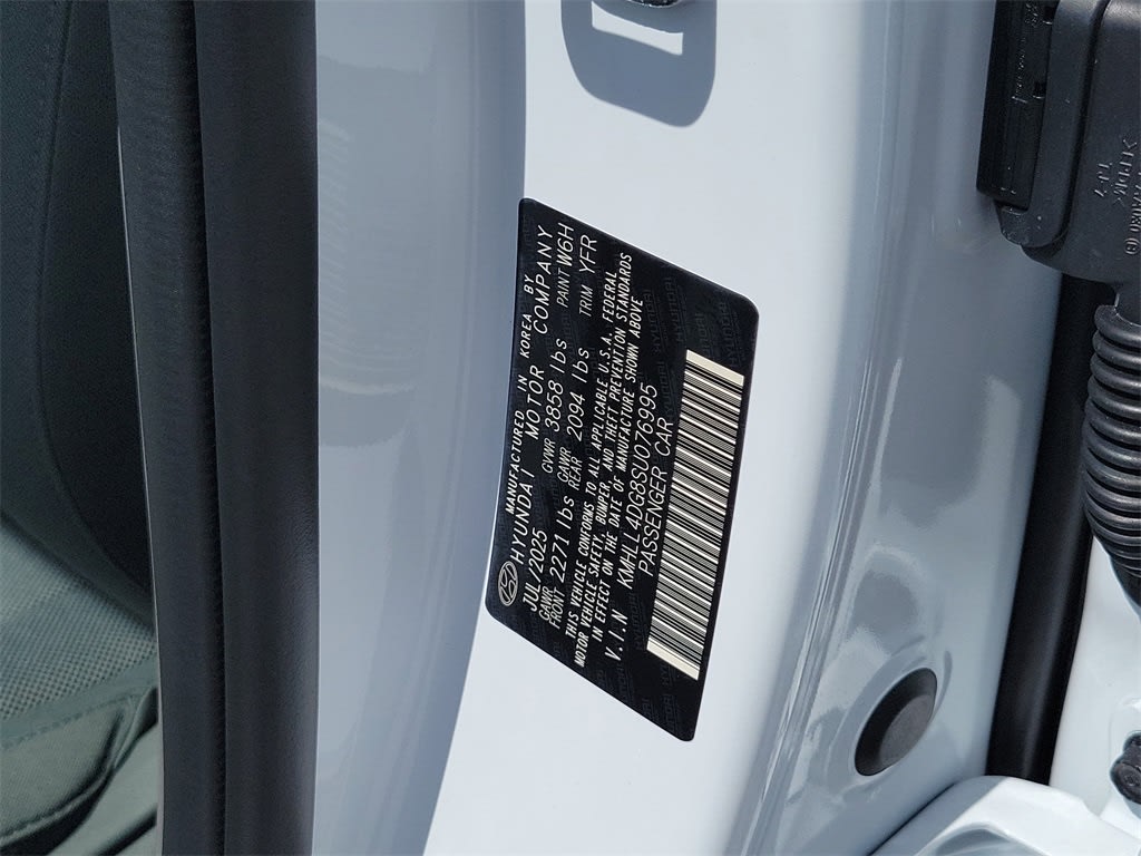 Thumbnail: 2025 Hyundai Elantra - 14