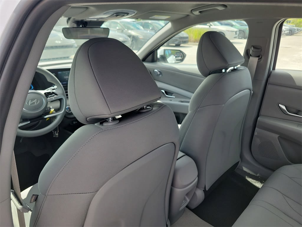 Thumbnail: 2025 Hyundai Elantra - 7