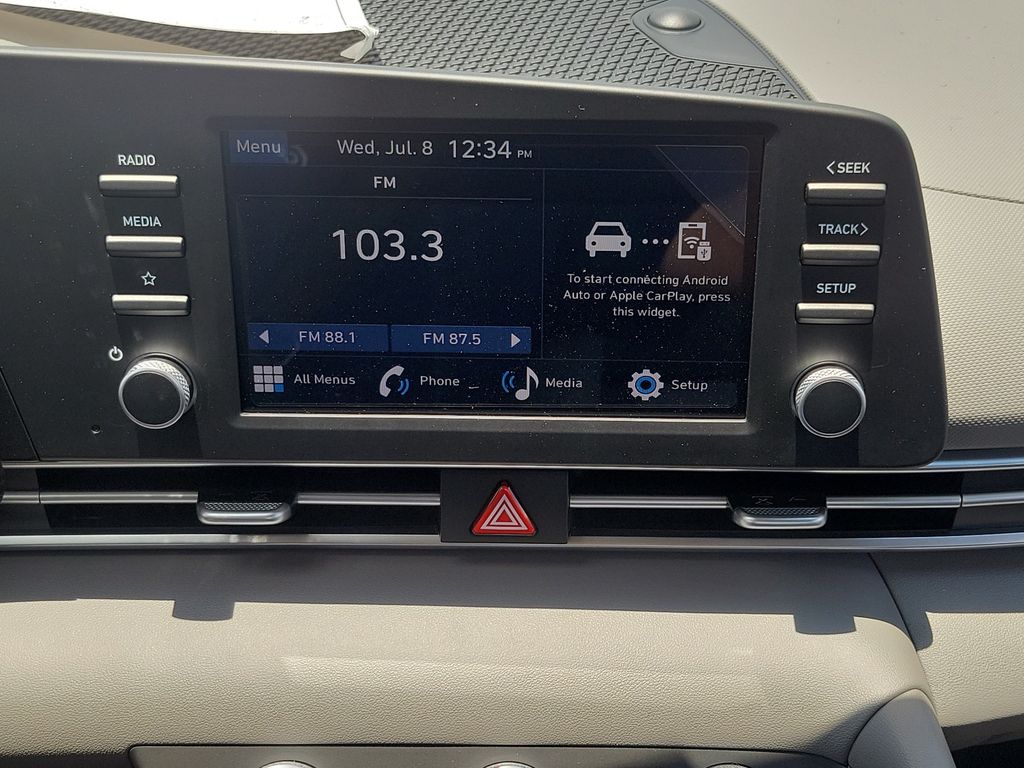 Thumbnail: 2026 Hyundai Elantra - 11