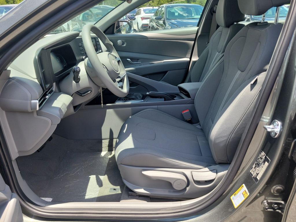 Thumbnail: 2026 Hyundai Elantra - 6