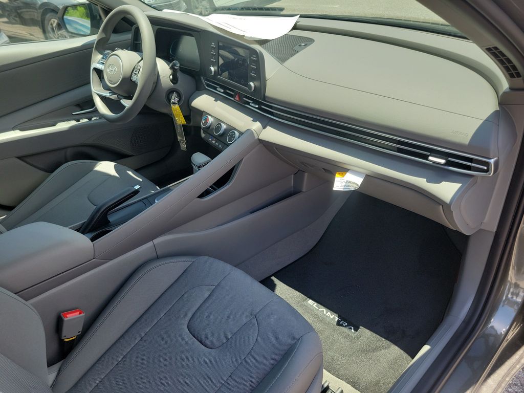 Thumbnail: 2026 Hyundai Elantra - 28