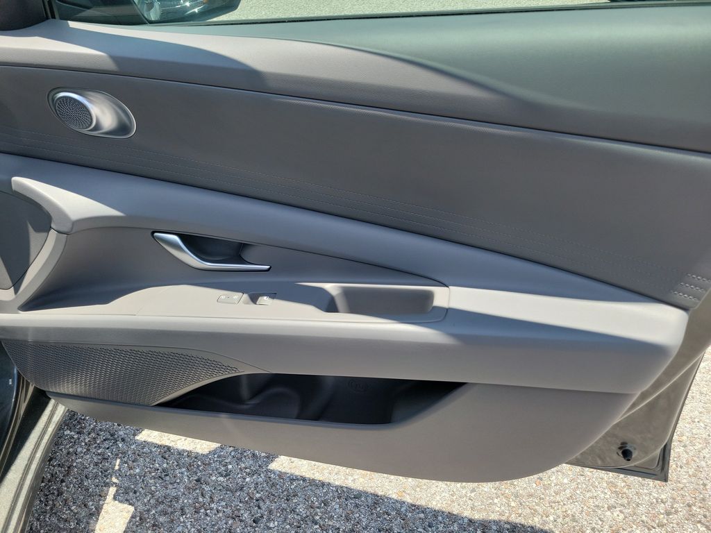 Thumbnail: 2026 Hyundai Elantra - 29