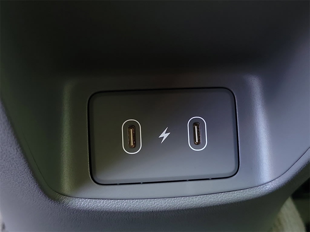 Thumbnail: 2025 Hyundai Elantra - 20