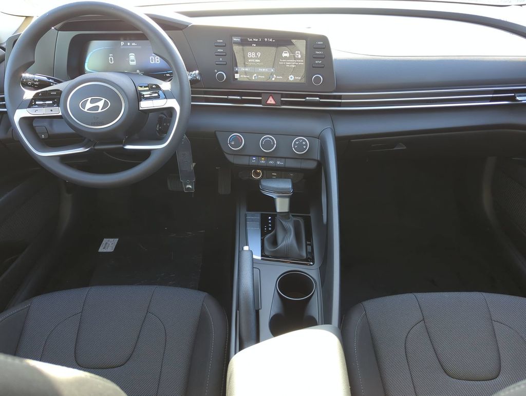Thumbnail: 2026 Hyundai Elantra - 8