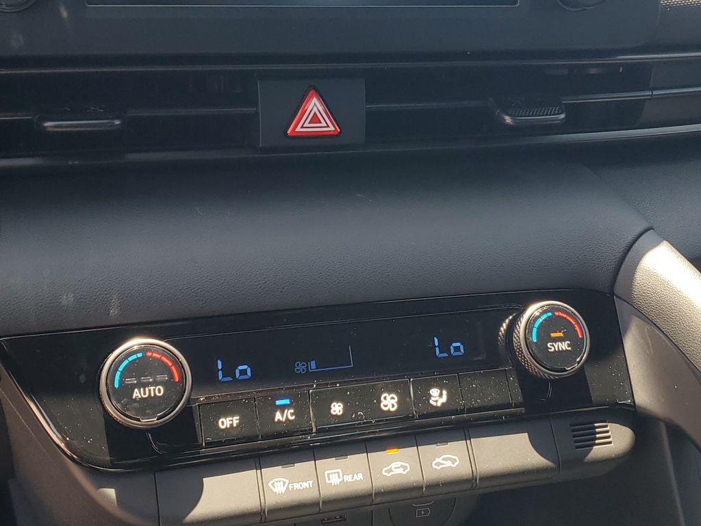 Thumbnail: 2026 Hyundai Elantra - 28