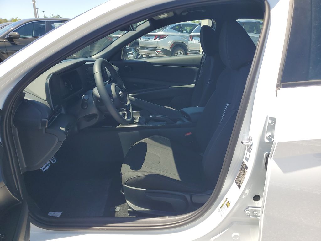 Thumbnail: 2026 Hyundai Elantra - 25