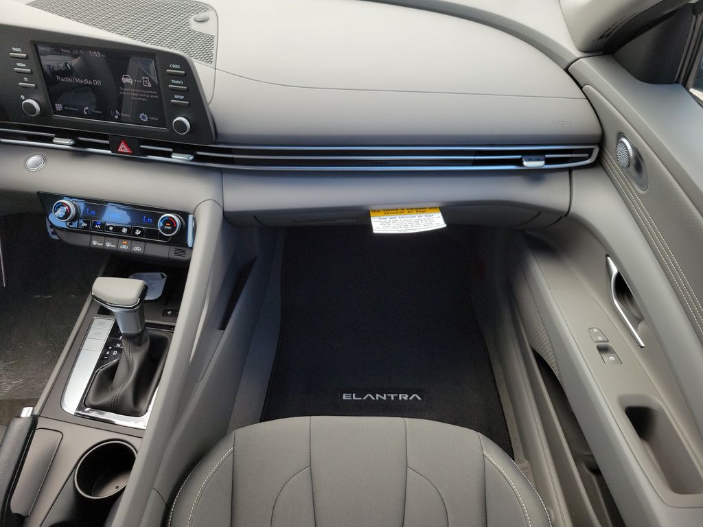Thumbnail: 2026 Hyundai Elantra - 7
