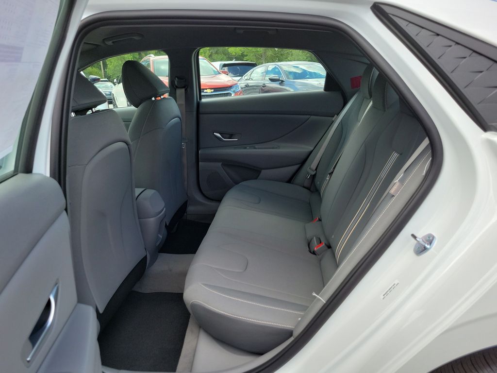Thumbnail: 2026 Hyundai Elantra - 9