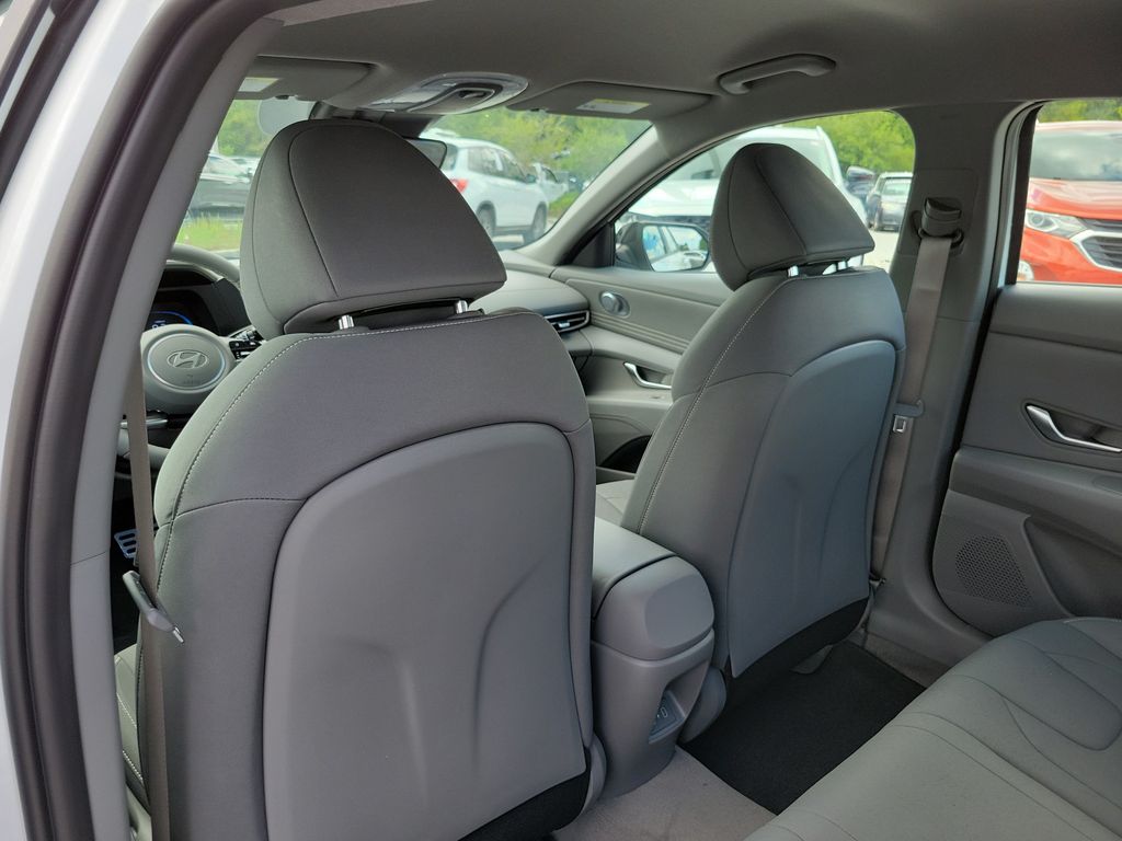 Thumbnail: 2026 Hyundai Elantra - 19