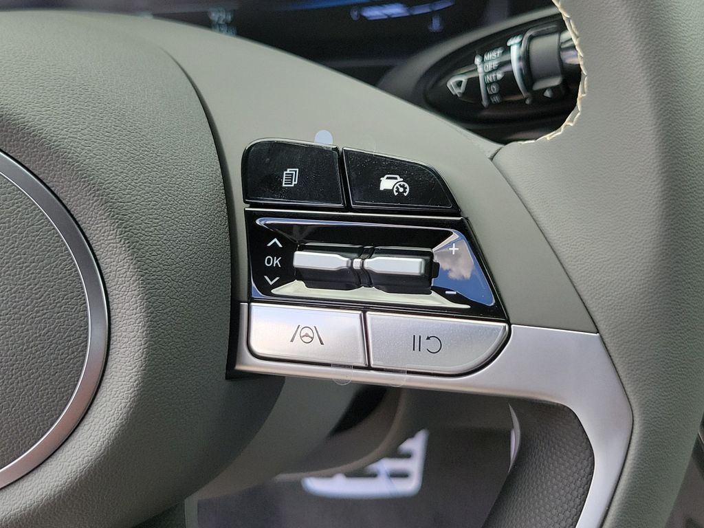 Thumbnail: 2026 Hyundai Elantra - 27