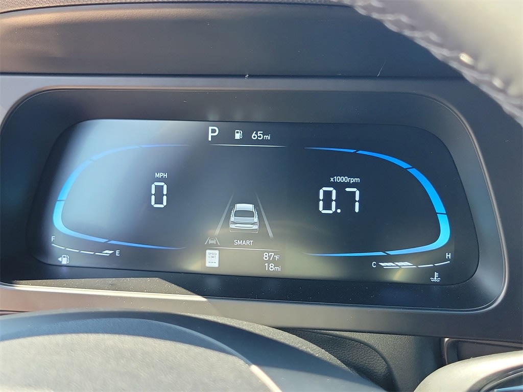 Thumbnail: 2025 Hyundai Elantra - 14